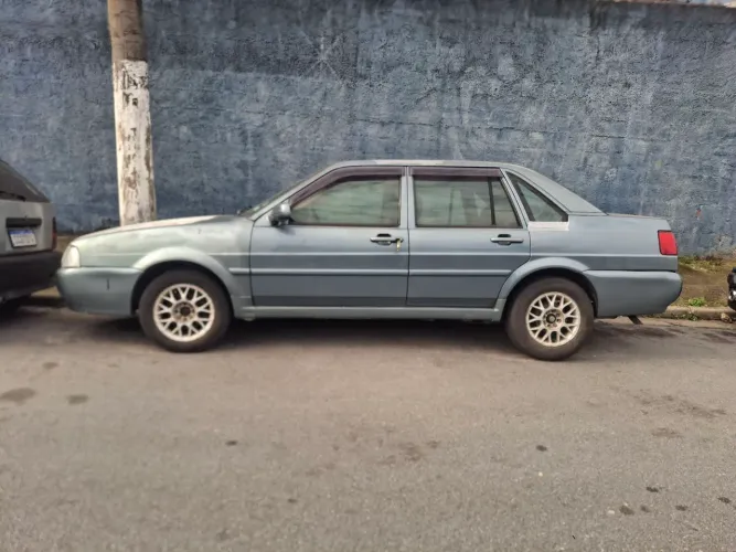 Volkswagen Santana 1.8 MI 2000