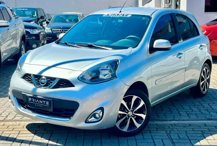 Nissan March SL 1.6 16V Flexstart 5P Aut. 2017