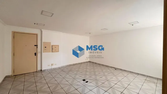 Sala Comercial 36m² Vão Livre, Portaria 24 horas | Próximo ao Metrô Moema
