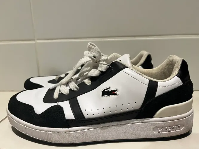 Tênis Lacoste T-Clip