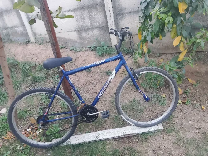 Bicicleta aro 26 com 18 marchas e tudo funcionando
