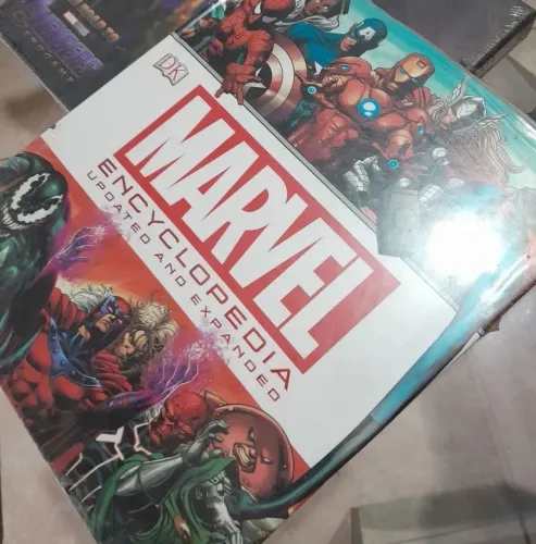 Livro Marvel Encyclopedia - Updated and Expanded - Lacrado Novo Capa Dura