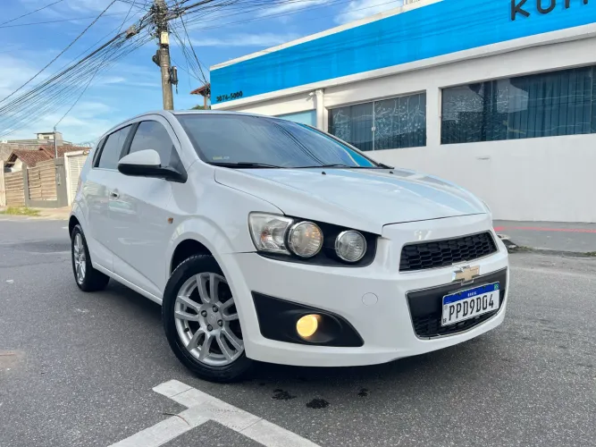 Chevrolet Sonic HB LTZ 1.6 16V Flexpower 5P Aut. 2014