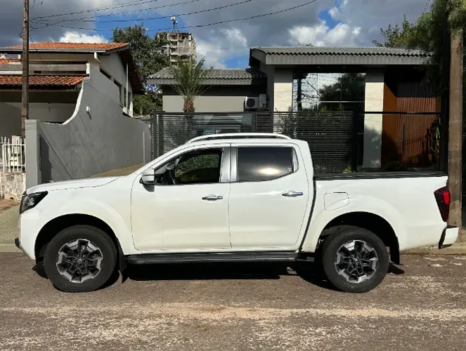 Nissan Frontier XE CD 4X4 2.3 Bi-TB Diesel Aut. 2023