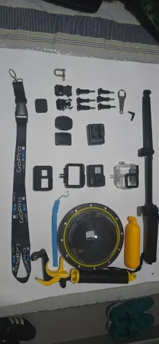 GOPRO 7 BLACK COM ACESSORIOS