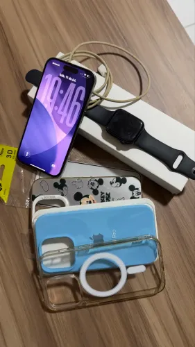 iPhone 15 pro + Apple Watch S9