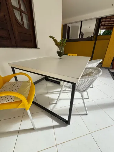 Mesa branca MDF + Metalon