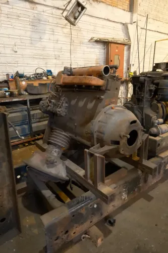Motor MWM 6 cilindros 