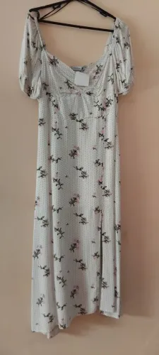 Vestidos novos