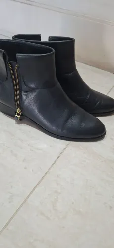 Bota preta Corello 38