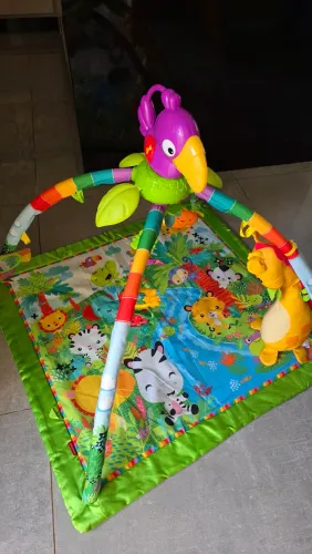 Tapete de Atividades Fisher Price Floresta Tropical