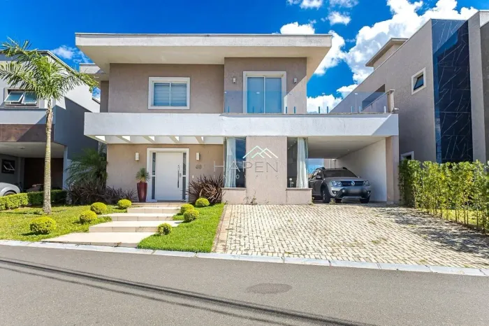 Casa 3 quartos para locação em Santa Felicidade