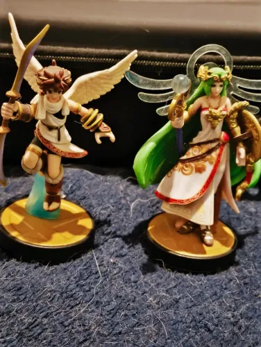 Amiibo Kid Ikarus + Palutena