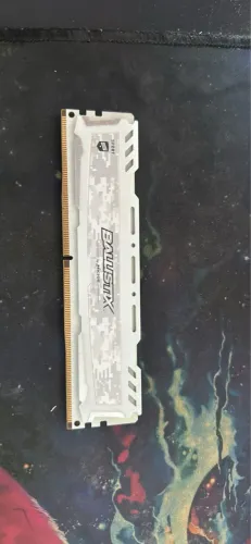 MEMÓRIA RAM DDR4 4Gb 2400MHz BALLISTIX