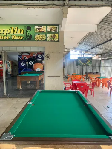 Troca de pano de sinuca 