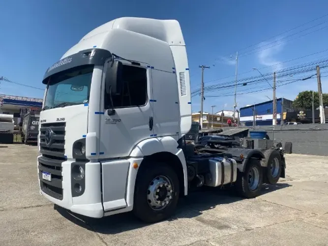 VW 25390 Cavalo truck 6x2
