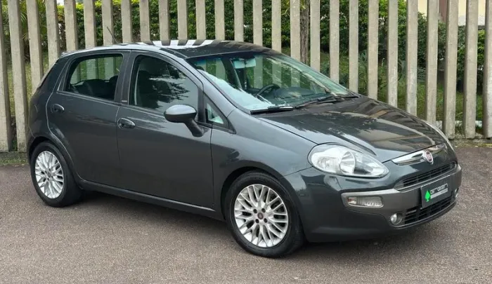 Fiat Punto Essence Dualogic 1.8 Flex 16V 5P 2013