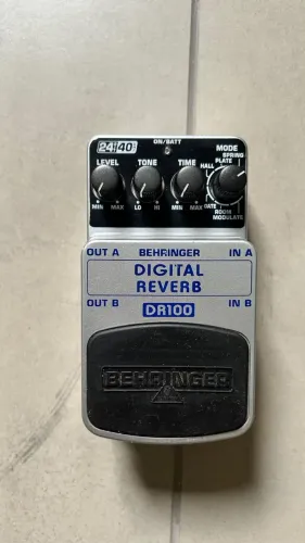 Pedal behringer DR100 REVERB