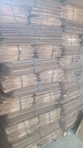 CAIXAS DE PAPELÃO SEMI NOVAS