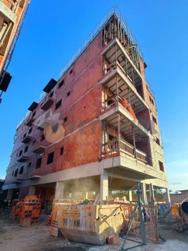 Imóvel para venda possui 36 metros quadrados com 1 quarto em Jardim Porto Novo - Caraguata