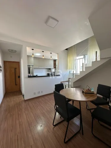 Cobertura mobiliada para alugar com 140m², 2 quartos e 1 vaga