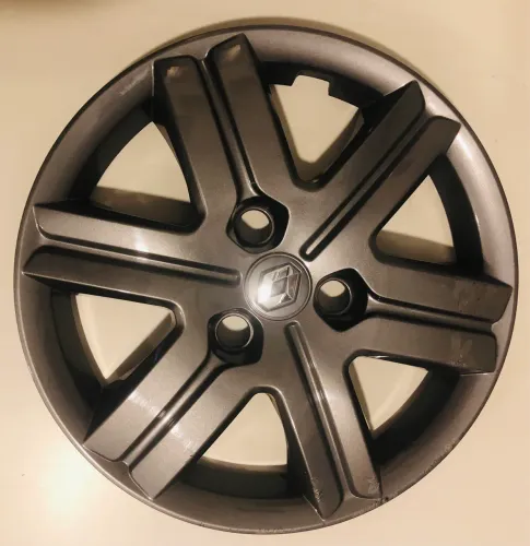 Calota original Renault Kwid aro 14" usada