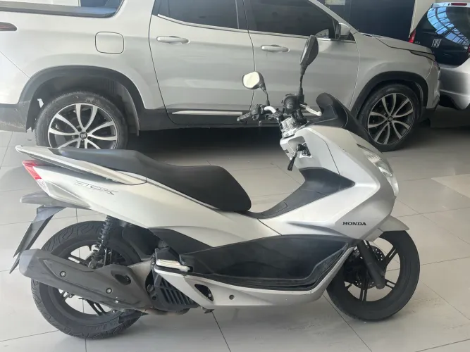 Pcx nova de verdade. 21.000km