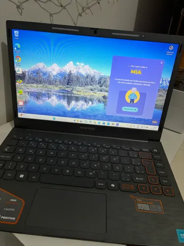 Notebook Positivo Vision C14 Lumina BAR Intel Celeron N4500 Windows 11 Home 8GB