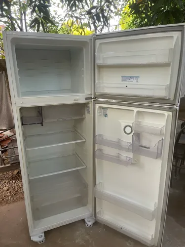 Geladeira Electrolux 490 litros degelo seco 