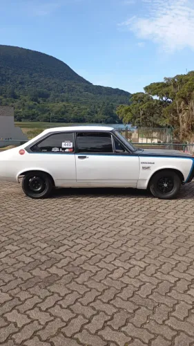 Dodge Polara 1.8 GL 8V Gasolina 2P Manual 1975