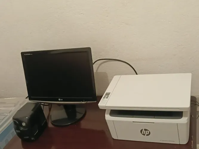 Impressora, Monitor e estabilizador 