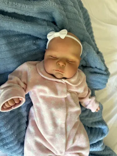 bebê reborn peaches