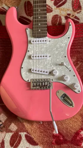 Guitarra Memphis Mg32 Semi-nova 