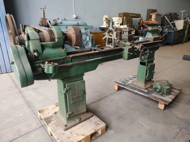 Vendo torno Imor com passagem de 400x1500 entre pontas