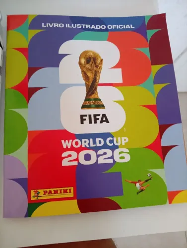 Álbum de figurinhas da copa com 320 figurinhas + algumas de brinde