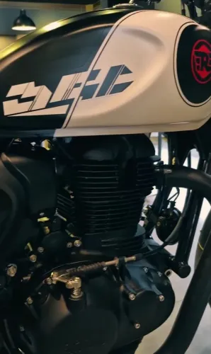 Agora sim!!! Ela chegou!!! Royal Enfield *