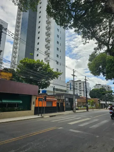 Imóvel para aluguel com 2 quartos em Campo Grande - Recife - PE
