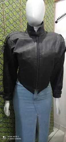 Jaqueta vintage de couro feminina
