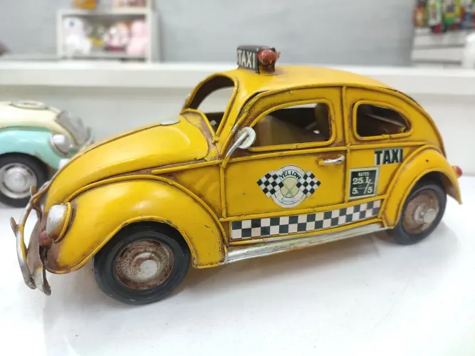 Fusca de Metal Retrô 24cm