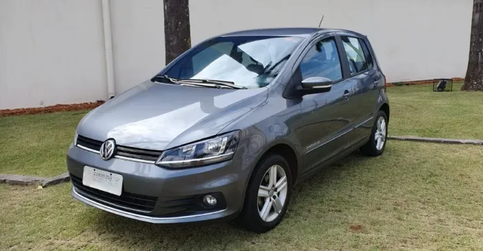 Volkswagen Fox Comfortline 1.6 Flex 8V 5P 2016