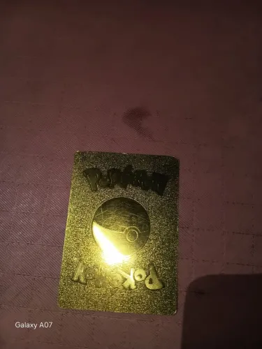 VENDO CARTAS DE POKEMON A 50 REAIS