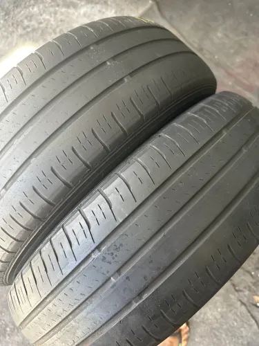 02 Pneus Dunlop 185/65/15