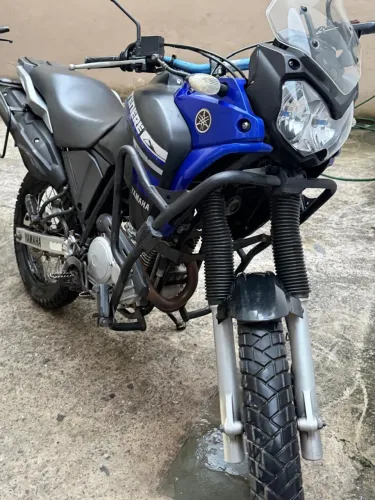 Tenere XTZ 250 BLUEFLEX