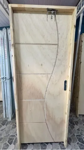 PORTA LISA DESENHADA EM S COMPLETA 2,15x0,85 - BATENTE 9,5CM