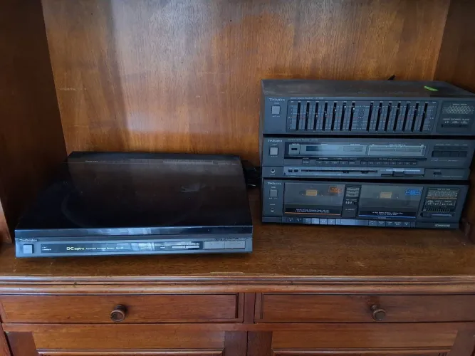 Equipamentos de som vintage Technics 