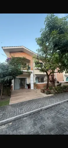 EXCLUSIVA CASA DE CONDOMÍNIO NO OLHO DAGUA