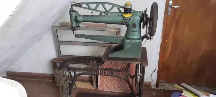 Maquina de costura industrial braço longo Singer