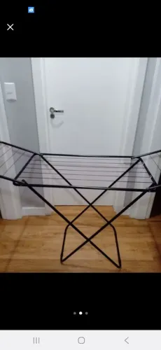 Varal de chão preto