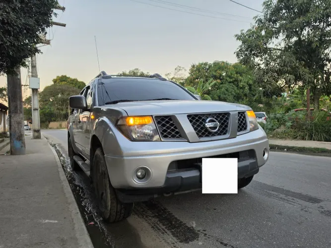 Nissan Frontier SE Attack CD 4X4 2.5 TB Diesel 2013