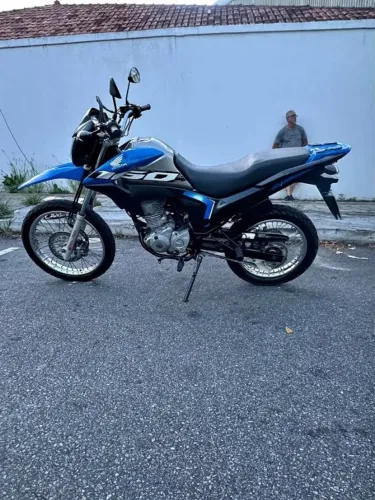 2020 Honda bros 160 ( financio e parcelo via boleto )